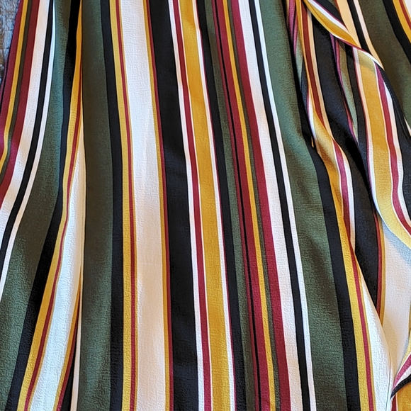 Flowy two button kimono - Picture 5 of 9